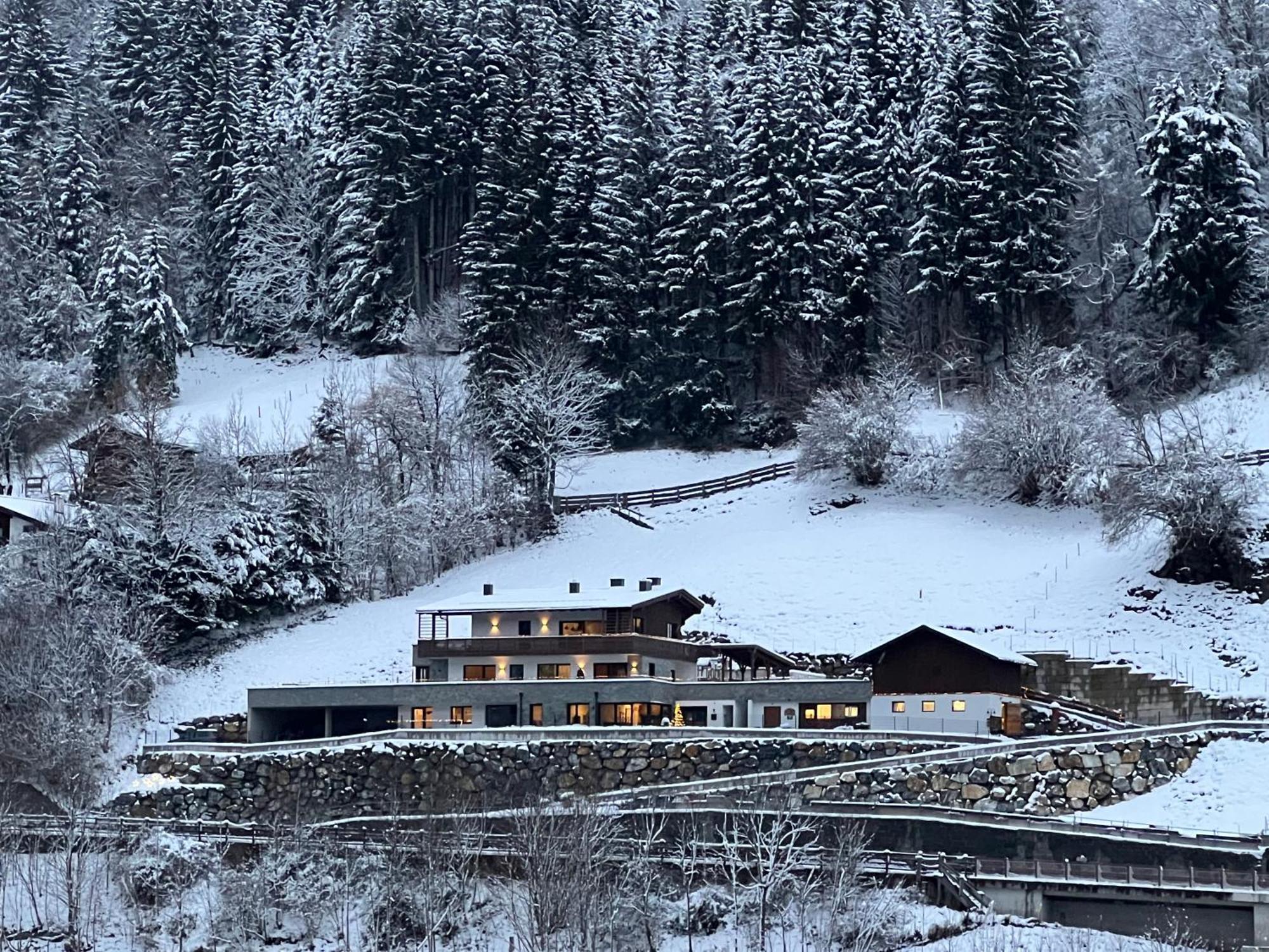 Апартаменты Kitzlochklammblick Hof Таксенбах Экстерьер фото